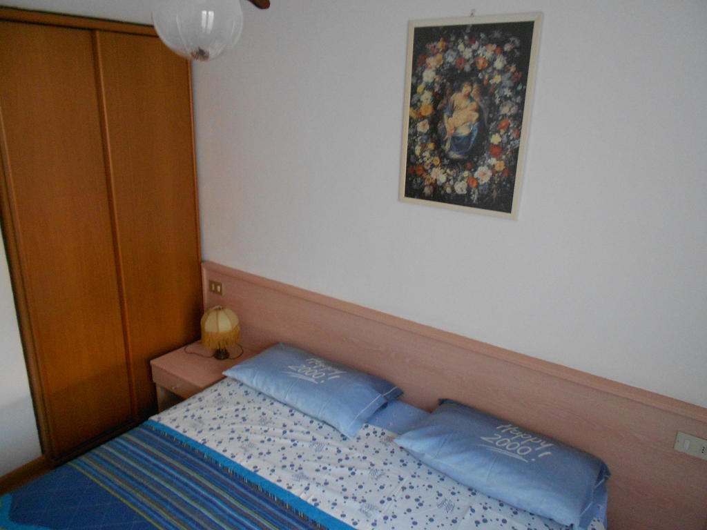 Appartamenti Donini Marco Molveno Habitación foto